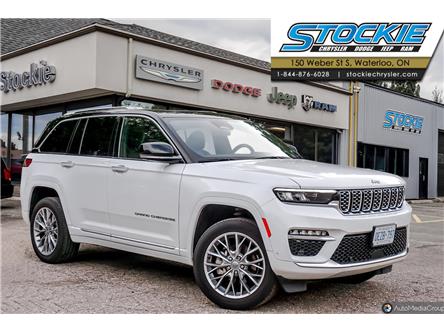 2022 Jeep Grand Cherokee Summit (Stk: L38395) in Waterloo - Image 1 of 30