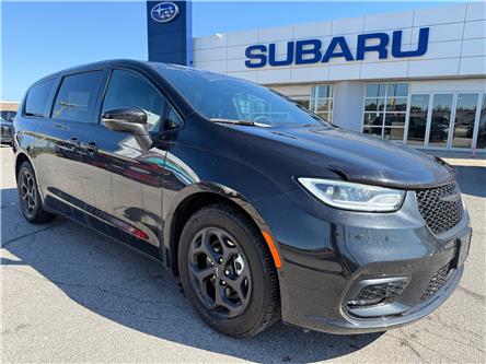 2023 Chrysler Pacifica Hybrid Touring-L (Stk: P2090) in Newmarket - Image 1 of 25