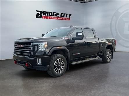 2023 GMC Sierra 3500HD AT4 (Stk: 40602) in Lethbridge - Image 1 of 15