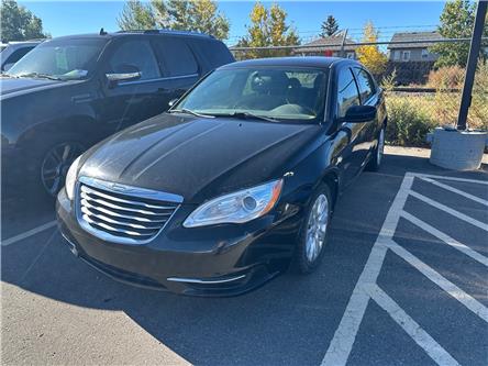 2012 Chrysler 200 LX (Stk: 20709) in Lethbridge - Image 1 of 8