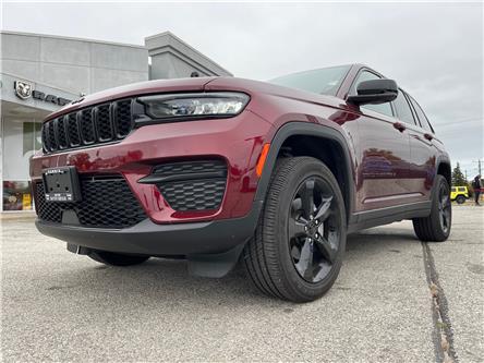 2025 Jeep Grand Cherokee Laredo (Stk: 25-411A) in Sarnia - Image 1 of 26