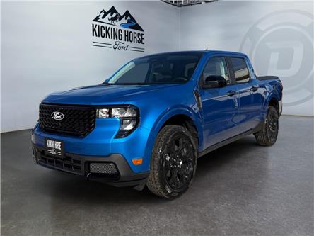 2025 Ford Maverick XLT (Stk: 15201) in Golden - Image 1 of 17