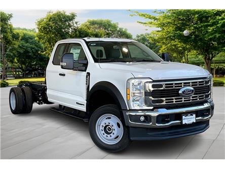 2025 Ford F-550 Chassis XLT (Stk: 25F57921) in Vancouver - Image 1 of 14