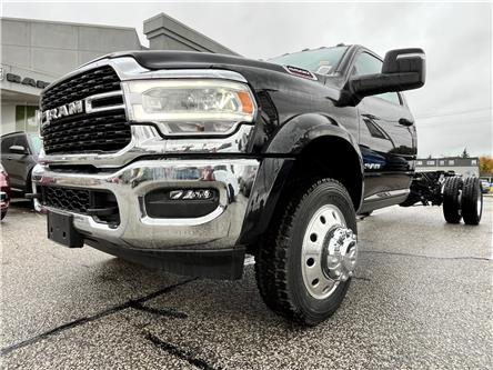 2024 RAM 5500 Chassis Tradesman/SLT (Stk: 24-872) in Sarnia - Image 1 of 20 2024 RAM 5500 Chassis Tradesman/SLT (Stk: 24-872) in Sarnia - Image 1 of 20
