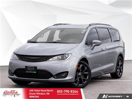 2019 Chrysler Pacifica Touring-L Plus (Stk: 625251) in Essex-Windsor - Image 1 of 31