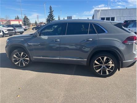 2024 Volkswagen Atlas Cross Sport 2.0 TSI Execline (Stk: KU0434) in Okotoks - Image 1 of 19 2024 Volkswagen Atlas Cross Sport 2.0 TSI Execline (Stk: KU0434) in Okotoks - Image 1 of 19
