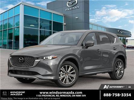 2025 Mazda CX-5 Signature (Stk: C539674) in Windsor - Image 1 of 27