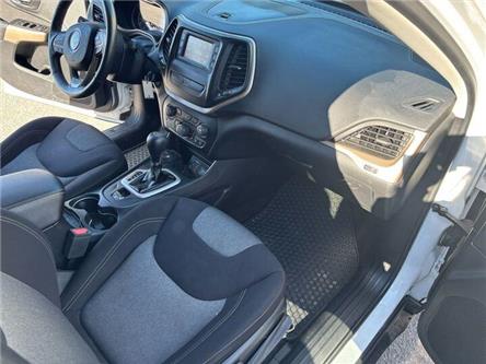 2018 Jeep Cherokee Sport (Stk: 251429) in Ottawa Central - Image 1 of 29 2018 Jeep Cherokee Sport (Stk: 251429) in Ottawa Central - Image 1 of 29