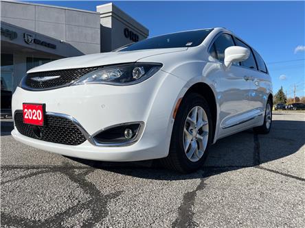 2020 Chrysler Pacifica Touring-L (Stk: 25-236B) in Sarnia - Image 1 of 22