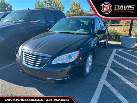 2012 Chrysler 200 LX (Stk: 20709) in Lethbridge - Image 1 of 8