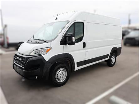 2025 RAM ProMaster 2500 High Roof (Stk: 25T241) in Calgary - Image 1 of 16