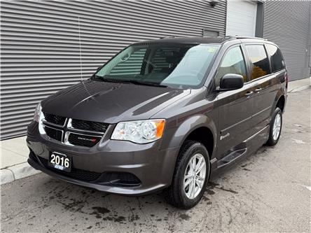 2016 Dodge Grand Caravan SE/SXT (Stk: UM040) in London - Image 1 of 24