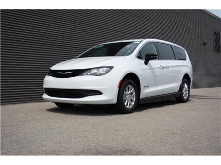 2025 Chrysler Grand Caravan SXT (Stk: MU2388) in London - Image 1 of 23