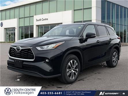 2023 Toyota Highlander XLE (Stk: SU7679) in Calgary - Image 1 of 25