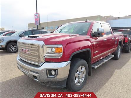 2018 GMC Sierra 3500HD SLT (Stk: 302229) in Lethbridge - Image 1 of 12