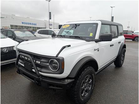 2022 Ford Bronco Big Bend (Stk: 19347) in Calgary - Image 1 of 25