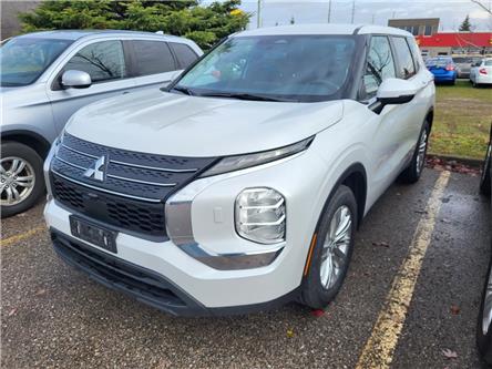 2022 Mitsubishi Outlander  (Stk: S0140A) in Barrie - Image 1 of 50