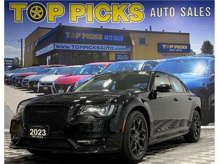 2023 Chrysler 300 Touring-L (Stk: 620701) in North Bay - Image 1 of 30