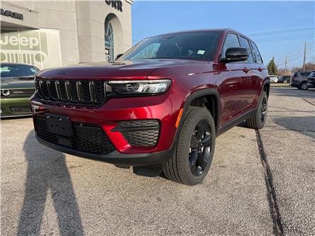 2025 Jeep Grand Cherokee Laredo (Stk: 25-430) in Sarnia - Image 1 of 22