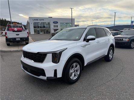 2024 Kia Sorento 2.5L LX (Stk: 5P029) in Williams Lake - Image 1 of 13