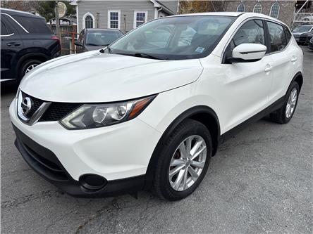 2017 Nissan Qashqai S (Stk: -) in Dartmouth - Image 1 of 23