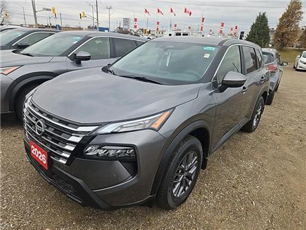 2026 Nissan Rogue S (Stk: 26002) in Cambridge - Image 1 of 4