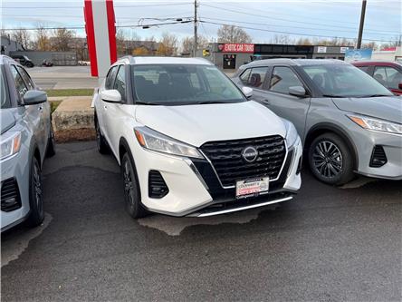 2025 Nissan Kicks Play SV (Stk: 6353) in Collingwood - Image 1 of 12