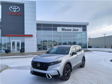 2025 Honda CR-V Hybrid Touring (Stk: 82001) in Moose Jaw - Image 1 of 23