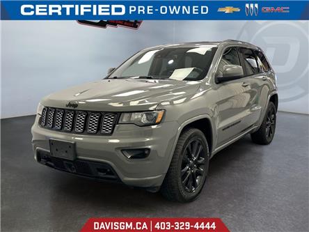2021 Jeep Grand Cherokee Laredo (Stk: 302146) in Lethbridge - Image 1 of 15