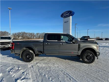 2026 Ford F-350 Platinum (Stk: T19502) in Hague - Image 1 of 14 2026 Ford F-350 Platinum (Stk: T19502) in Hague - Image 1 of 14