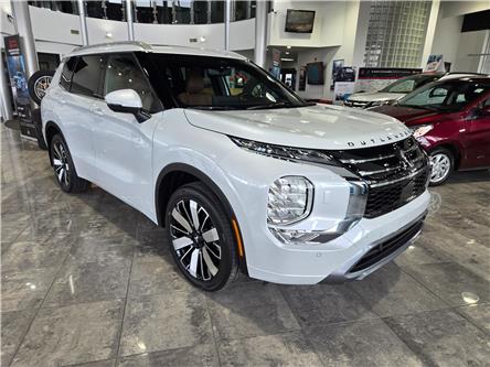 2026 Mitsubishi Outlander GT (Stk: T6003) in Calgary - Image 1 of 23