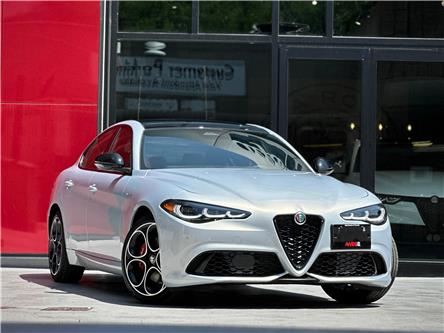 2025 Alfa Romeo Giulia Base (Stk: 668AR) in Toronto - Image 1 of 30