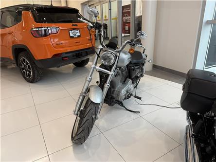 2015 Harley-Davidson Sportster 883L SuperLow  (Stk: 25559B) in London - Image 1 of 9