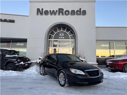 2014 Chrysler 200 LX (Stk: 28254T) in Newmarket - Image 1 of 7