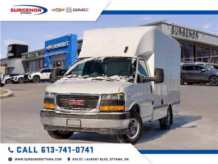 2025 GMC Savana Cutaway Work Van (Stk: R27951) in Ottawa - Image 1 of 23