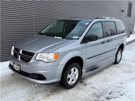 2013 Dodge Grand Caravan SE/SXT (Stk: UM042) in London - Image 1 of 27