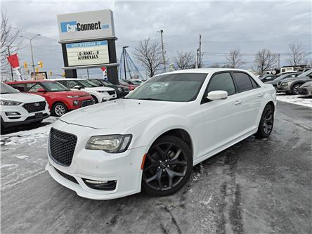 2022 Chrysler 300 Touring L in Ottawa - Image 1 of 30
