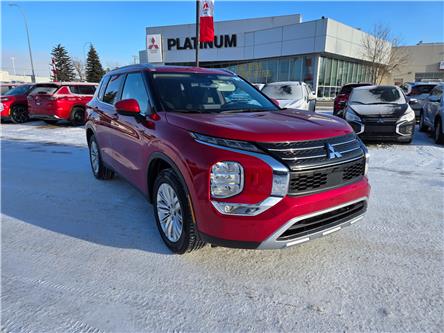 2024 Mitsubishi Outlander SE (Stk: 8917) in Calgary - Image 1 of 25
