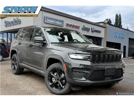 2025 Jeep Grand Cherokee Laredo (Stk: 46273) in Waterloo - Image 1 of 20