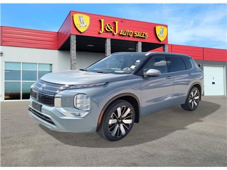 2026 Mitsubishi Outlander  (Stk: WM26008) in Brandon - Image 1 of 19