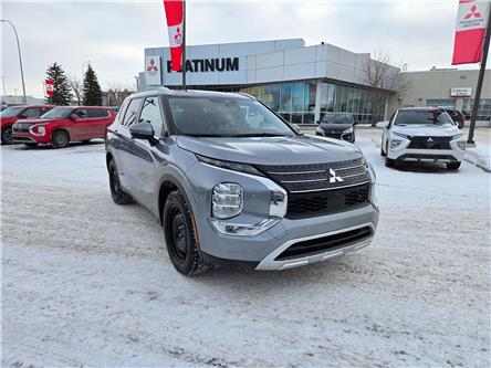 2023 Mitsubishi Outlander SEL (Stk: R6205B) in Calgary - Image 1 of 26