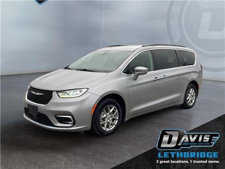 2021 Chrysler Pacifica Touring (Stk: 40911) in Lethbridge - Image 1 of 27