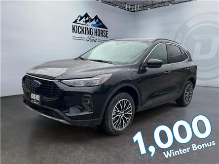 2025 Ford Escape PHEV (Stk: 15132) in Golden - Image 1 of 17