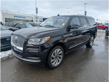 2023 Lincoln Navigator L Reserve (Stk: 19273) in Calgary - Image 1 of 30