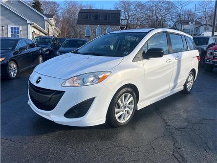 2016 Mazda Mazda5 GS (Stk: -) in Dartmouth - Image 1 of 21