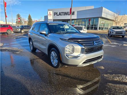 2024 Mitsubishi Outlander Plug-In Hybrid LE (Stk: 8934) in Calgary - Image 1 of 26