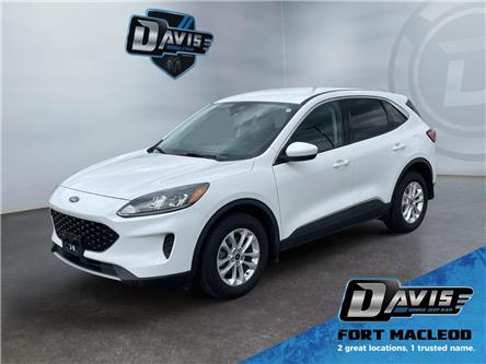 2020 Ford Escape SE (Stk: 30522) in Fort Macleod - Image 1 of 21