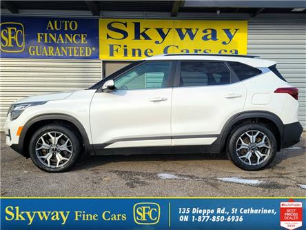 2022 Kia Seltos EX PREMIUM AWD | NAVI | LEATHER | SUNROOF | R-CAM (Stk: H22465A) in St. Catharines - Image 1 of 28