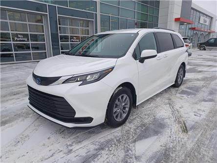 2025 Toyota Sienna LE 8-Passenger (Stk: 2540441) in Regina - Image 1 of 24 2025 Toyota Sienna LE 8-Passenger (Stk: 2540441) in Regina - Image 1 of 24