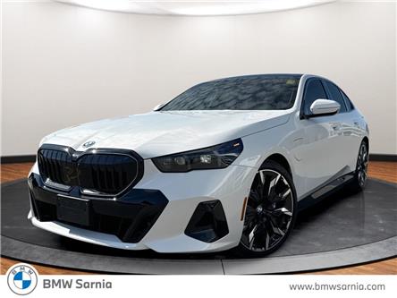2026 BMW 550e xDrive (Stk: B2608) in Sarnia - Image 1 of 26